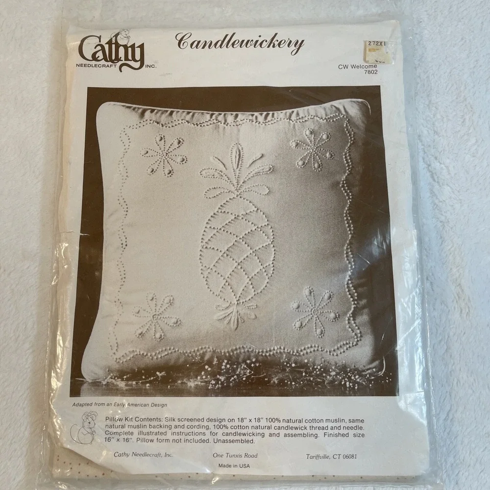 Cathy Needlecraft Candlewickery Pineapple Welcome Pillow Kit #7802 – Sealed NOS